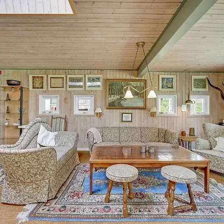 Holiday home Beautiful In With Kitchen *
