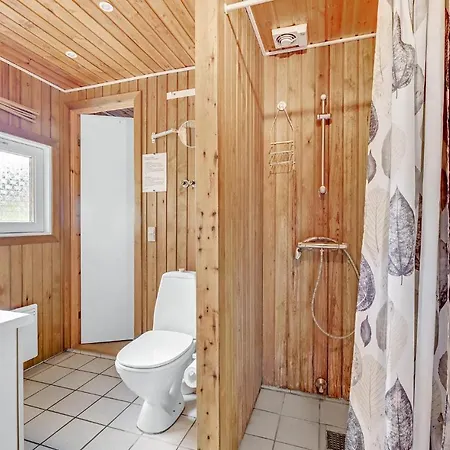 Beautiful In With Kitchen Holiday home *